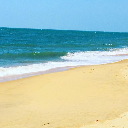 Grace Beach Resort By Travel Corners Negombo Ngoại thất bức ảnh
