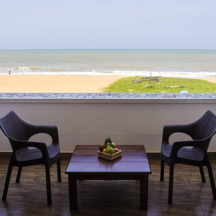 Grace Beach Resort By Travel Corners Negombo Ngoại thất bức ảnh
