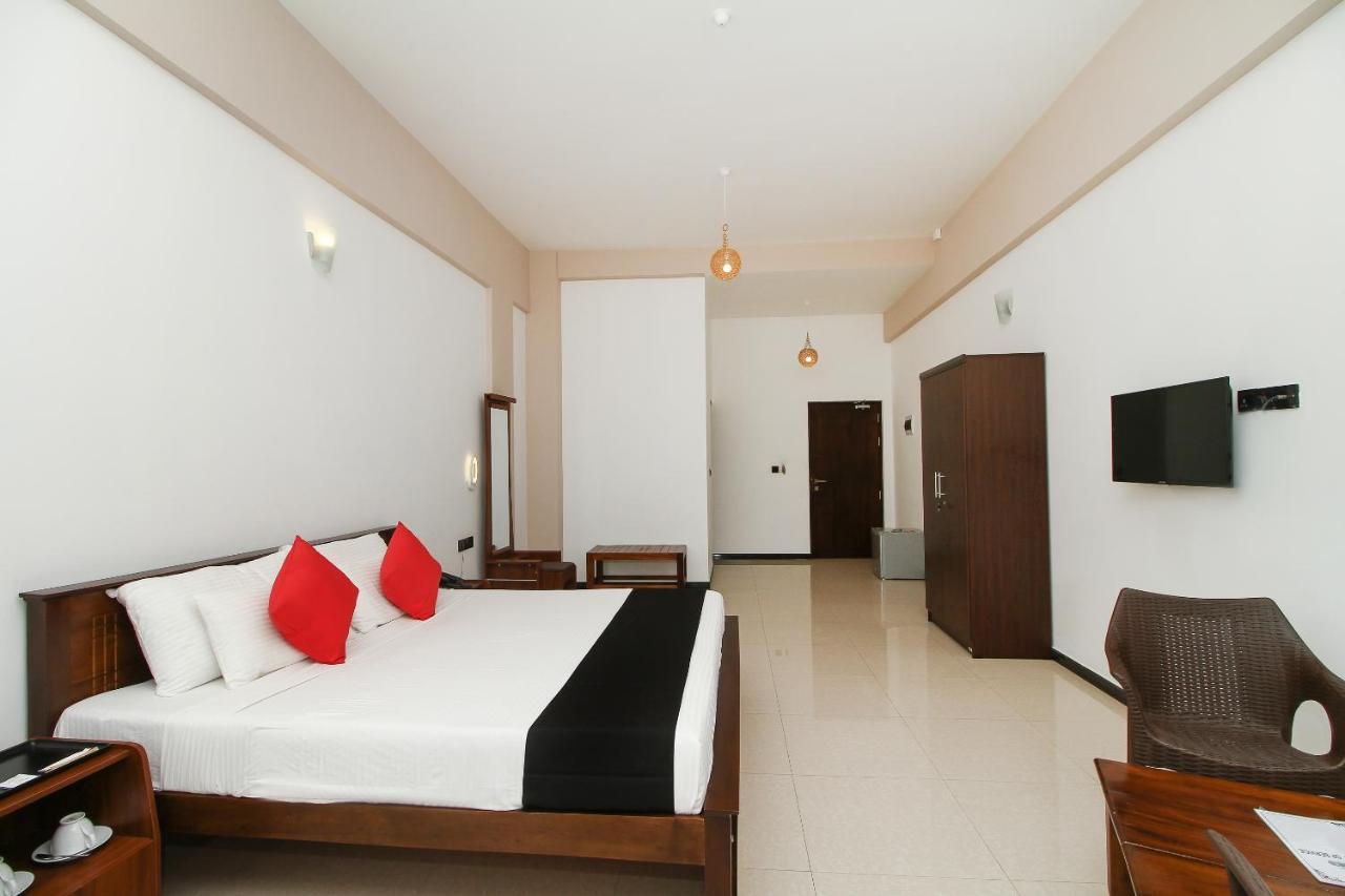 Grace Beach Resort By Travel Corners Negombo Ngoại thất bức ảnh
